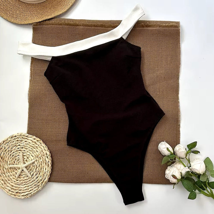 Mercia One Piece