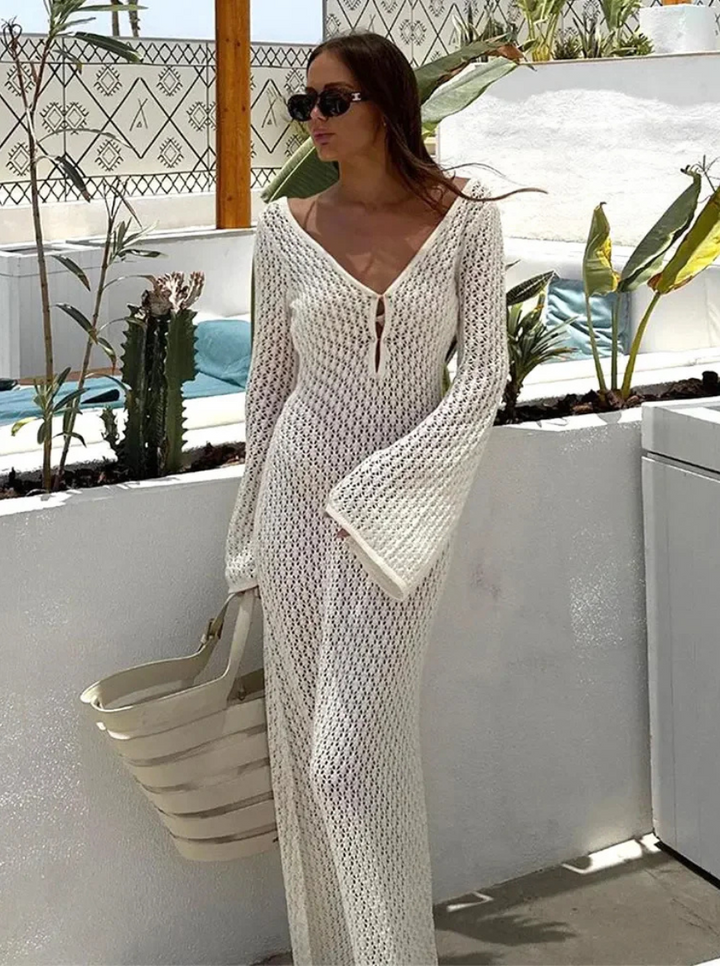 Tyra Cover-Up